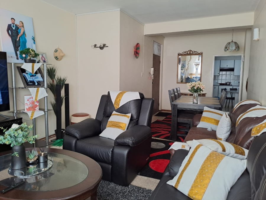 To Let 2 Bedroom Property for Rent in Richmond Hill Eastern Cape